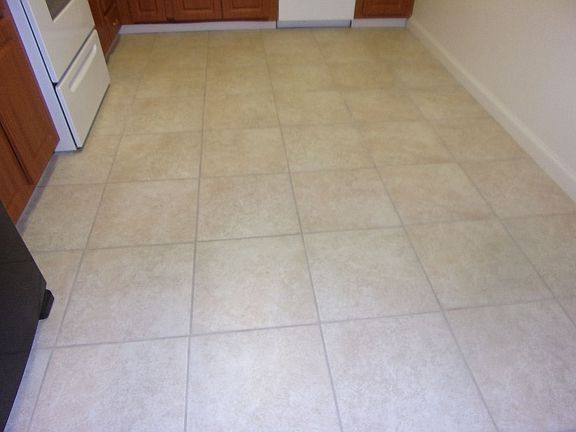 4th image of 1941 Grande Cir APT 69