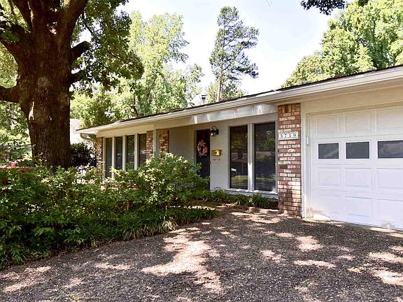 2nd image of 3719 Holloway Dr