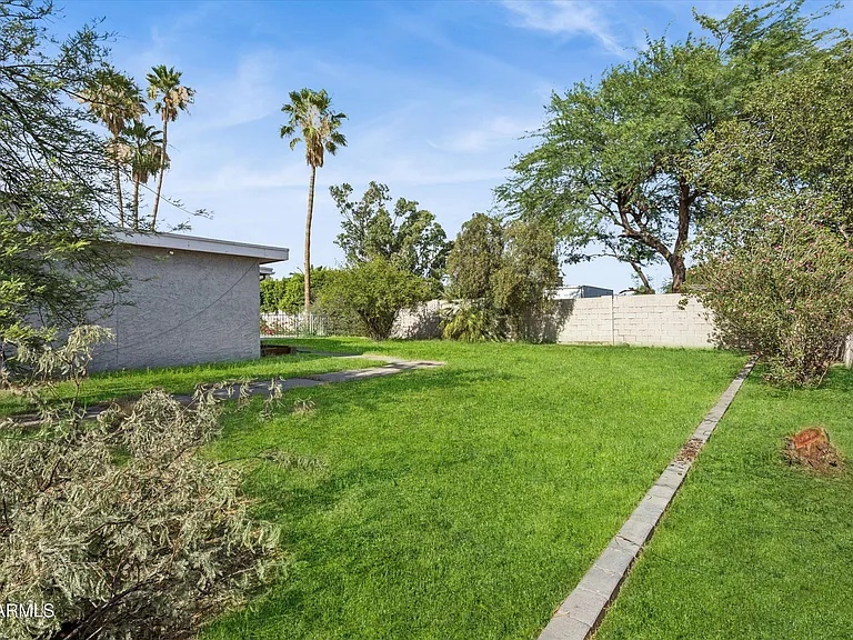 13801 N 56th Pl — Photo 36