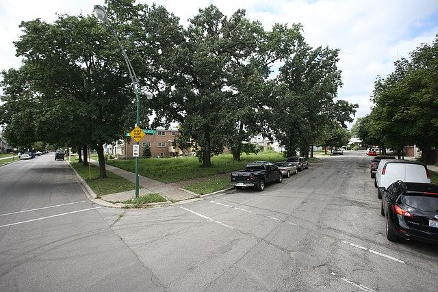 1st image of 2160 N Mulligan Ave