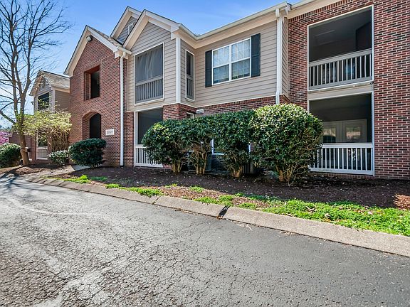 3rd image of 6820 Highway 70 S APT 206