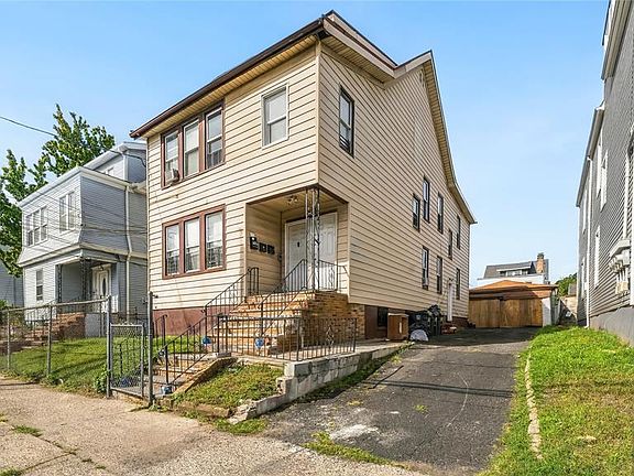 2nd image of 119 Isabella Avenue