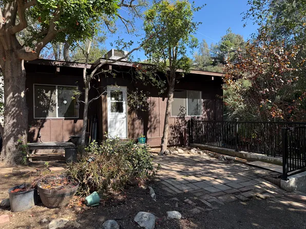 4564 Live Oak Canyon Rd #B, La Verne, CA 91750