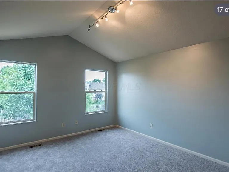 5499 Glenchester Dr — Photo 13