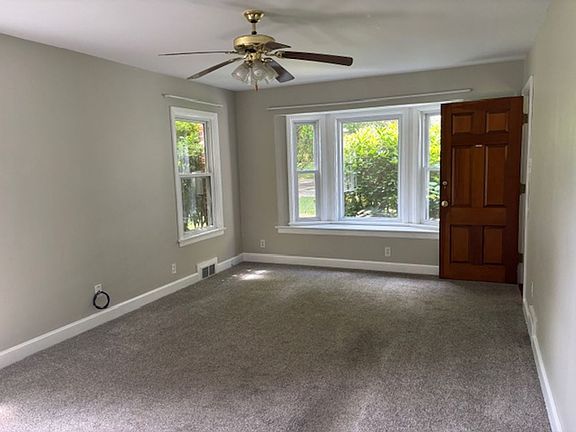 3rd image of 509 Wayne St #1