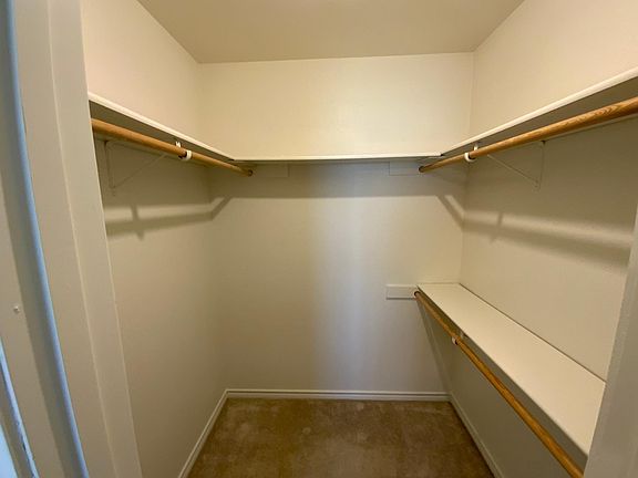 4th image of 101 Valley Cir APT A