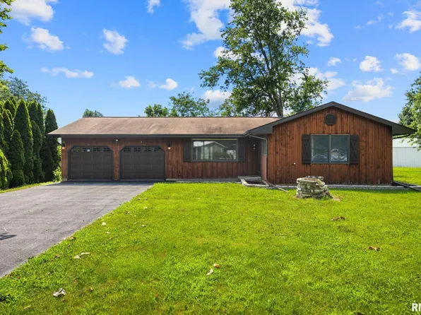 288 Sheffield Rd, Groveland, IL 61535