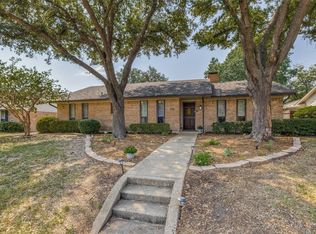 2010 Columbia Dr, Richardson, TX 75081