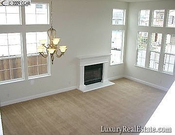 4th image of 3557 York Ln