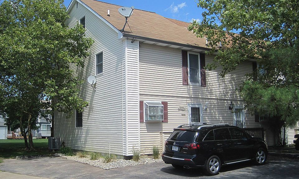1st image of 320H Gorman Ave