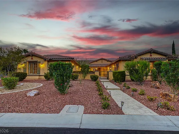 7504 Via Del Mar St, Las Vegas, NV 89131