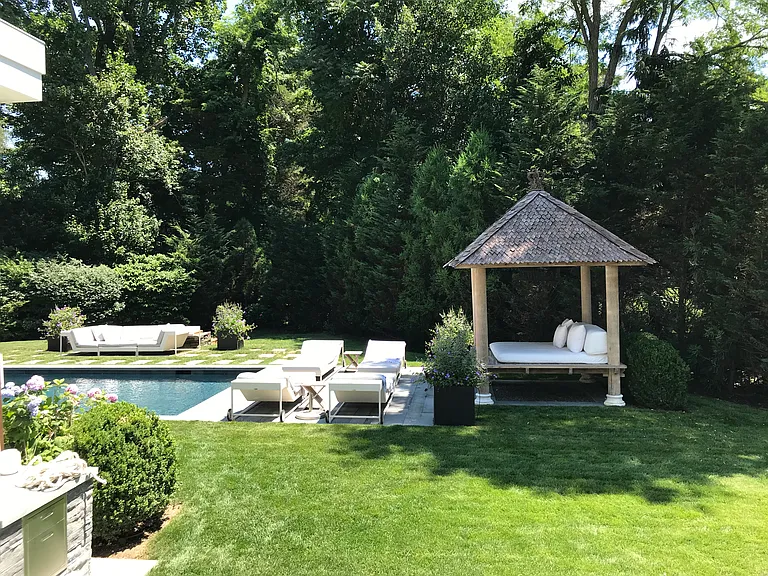 51 Dumar Dr — Photo 3