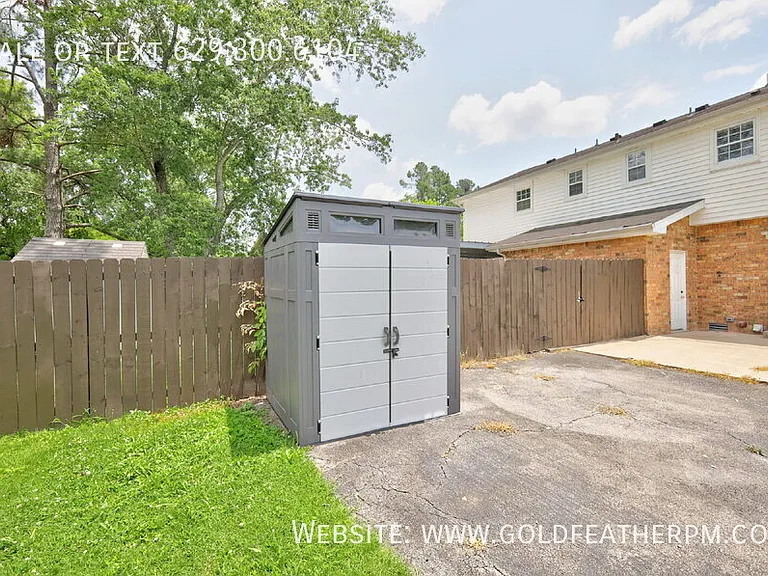 109A Harrow Ct — Photo 35