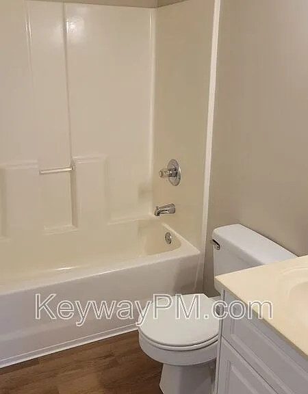 858 Pawley Ct — Photo 9