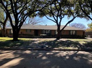 5408 Meadow Crest Dr, Dallas, TX 75229