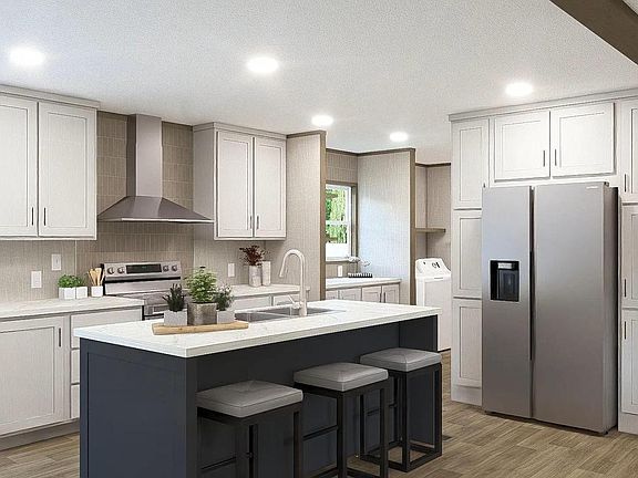 3rd image of 15263 Cross County Rd