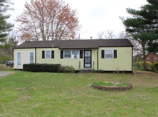 1201 Vance St, Reidsville, NC 27320