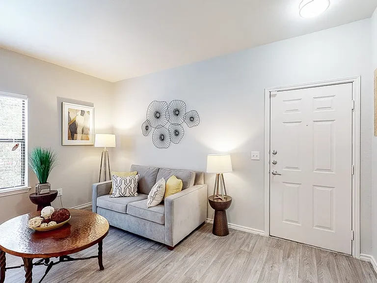 Sereno Park Apartments — Photo 55