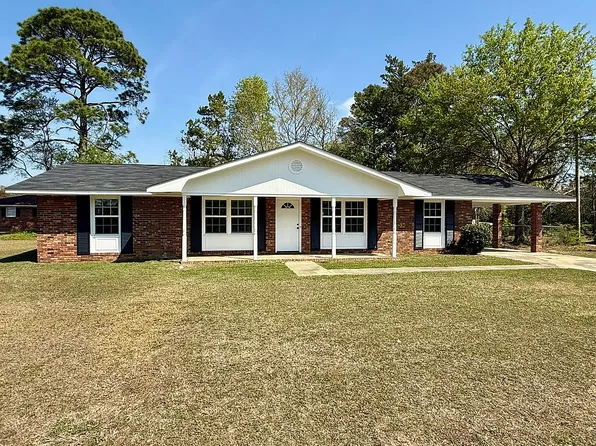 1700 N Maple Dr, Vidalia, GA 30474