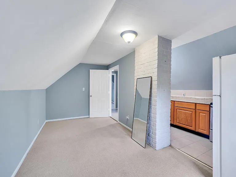 36 Winter Ln #2 — Photo 3