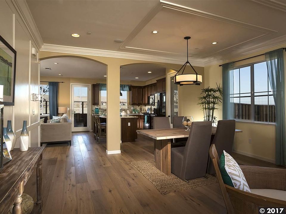 1st image of 2118 Bolero Dr