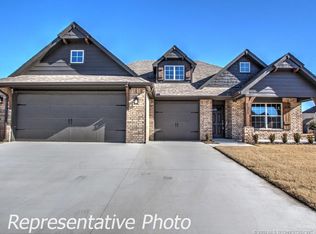13540 N 59th East Pl, Collinsville, OK 74021
