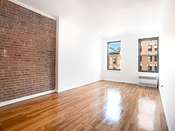 5th image of 101 W 81st St APT 511