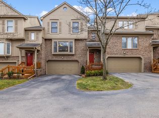 6312 Aspen Ridge Blvd #24, West Bloomfield, MI 48322