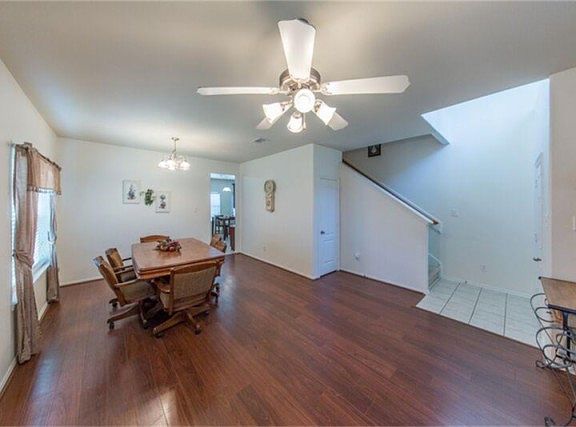 4th image of 105 Golden Sunset Ct