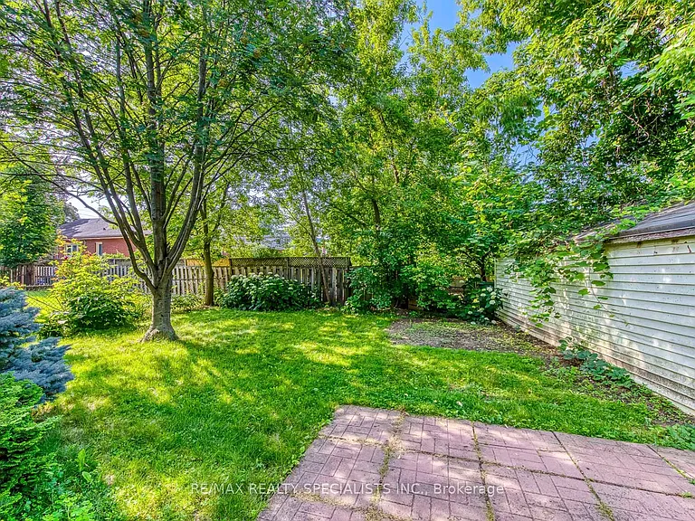 59 Ofield Rd — Photo 40