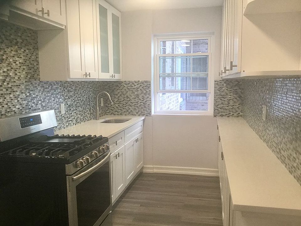 1st image of 2239 Troy Ave APT 1H