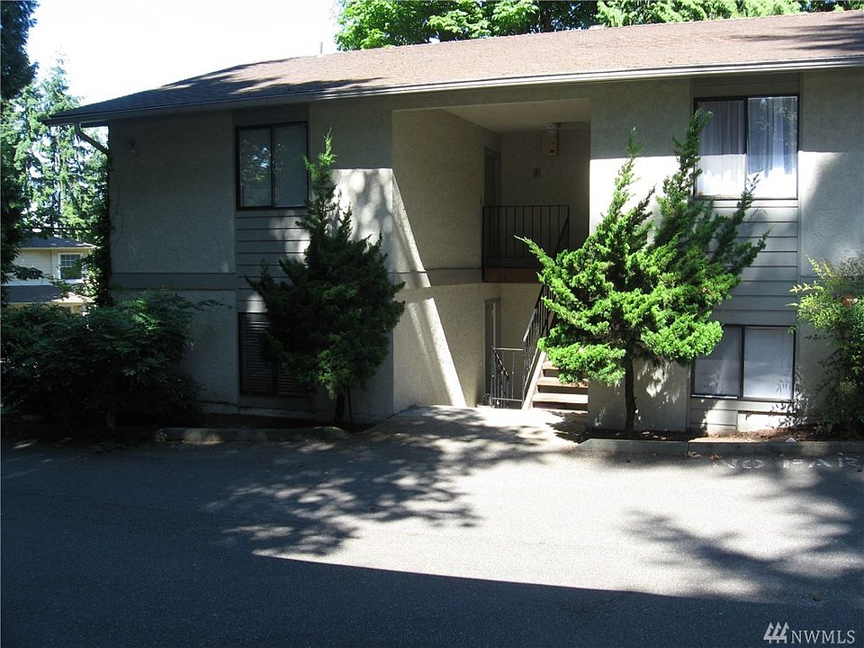 1st image of 6726 112th Ave NE Unit 1-B