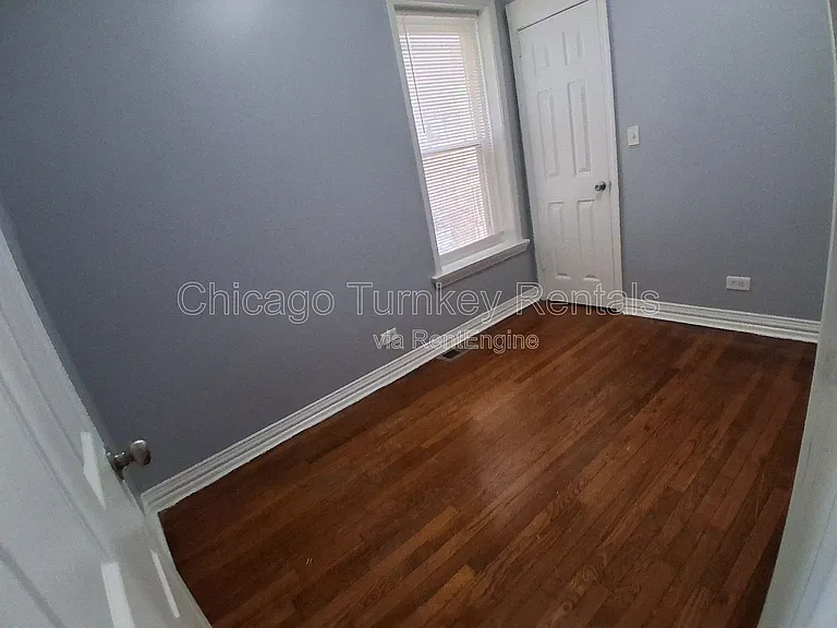 7125 S Ellis Ave #1 — Photo 15