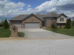 229 W Delaina Dr, Fair Grove, MO 65648