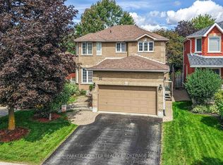 22 Taylor Dr, Barrie, ON L4N8K6