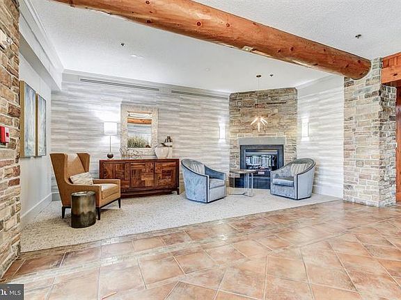 4th image of 2901 S Leisure World Blvd Unit 527