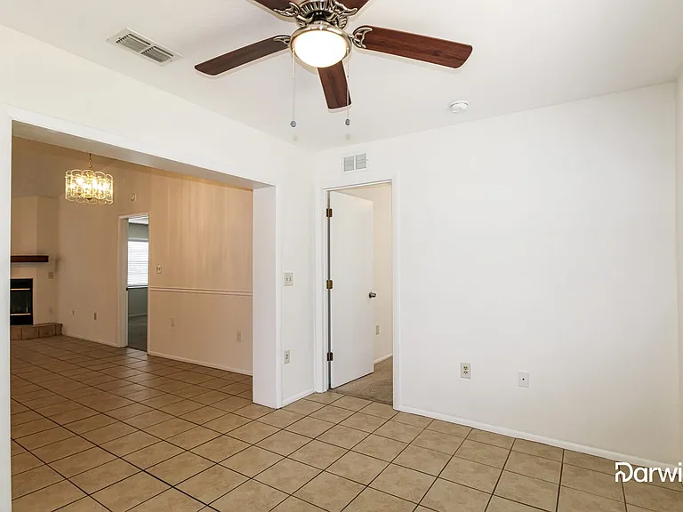 5411 Abagail Dr — Photo 7