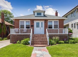 463 Laurelton Blvd, Long Beach, NY 11561