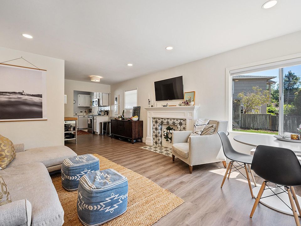 1st image of 72 Broadmoor Ave