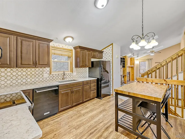 3354 S Kendall St — Photo 13