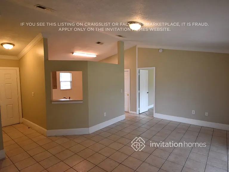 714 Hamster Ct — Photo 3