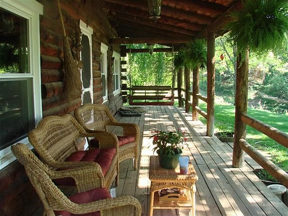 Wonderful covered front porch