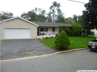 12 Castle Ave, Jackson, NJ