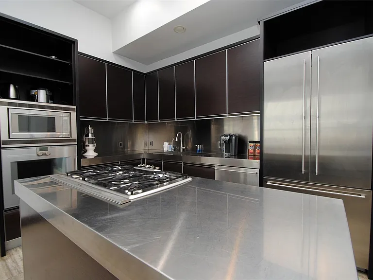 4118 Floyd St #A — Photo 11