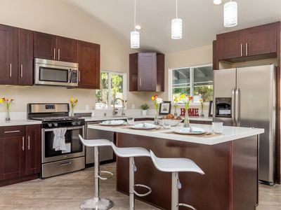 10357 Fairhill Dr, Spring Valley, CA, 91977