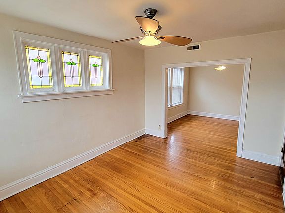 2nd image of 4966 Pernod Ave Unit A