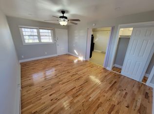 142 Bradford Ave #3, East Haven, CT 06512