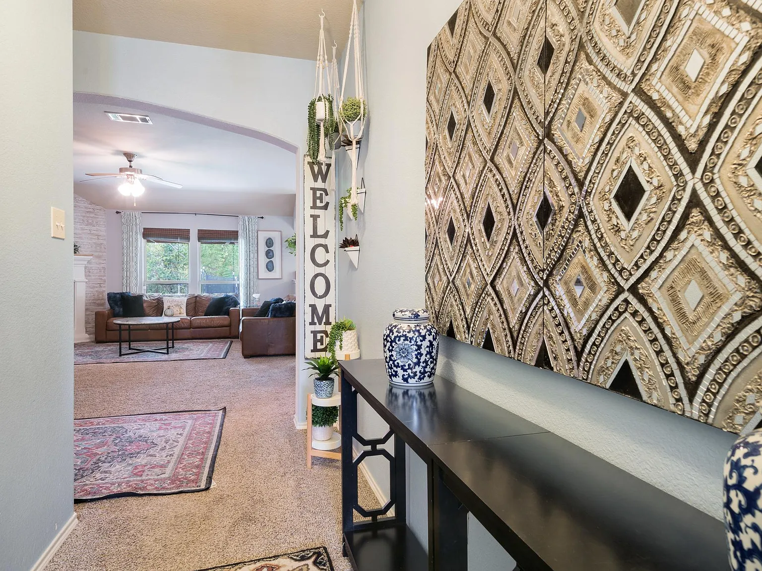 3 bed, 1675 sqft, $2,300 — Photo 4