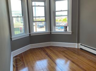 1129 Washington St, Marcus Hook, PA 19061
