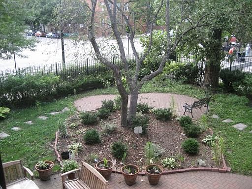 4th image of 5225 N Ashland Ave #1